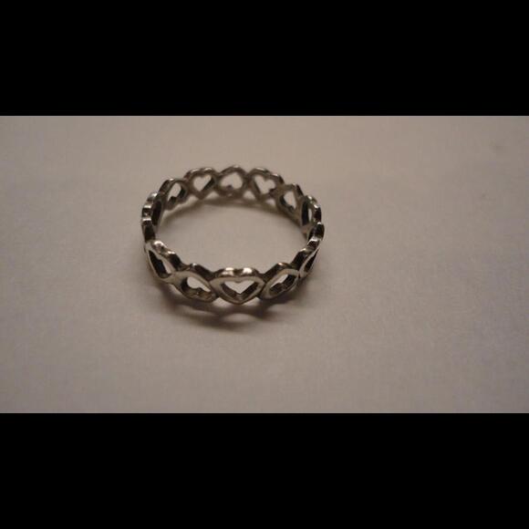 Sterling Silver Endless Inverted Heart Ring, Size 6 - Picture 2 of 6
